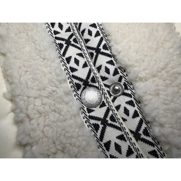 Levis Sherpa Fleece Jacket Cream Off White Geometric Trim Zip Up Womens Small - Picture 12 of 13